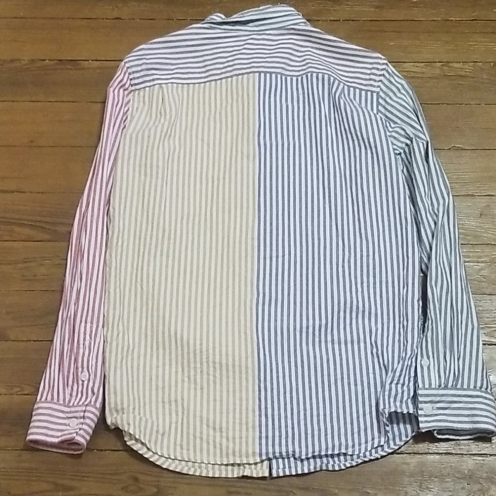 PacSun Multicolor Button Down - Picture 2 of 9